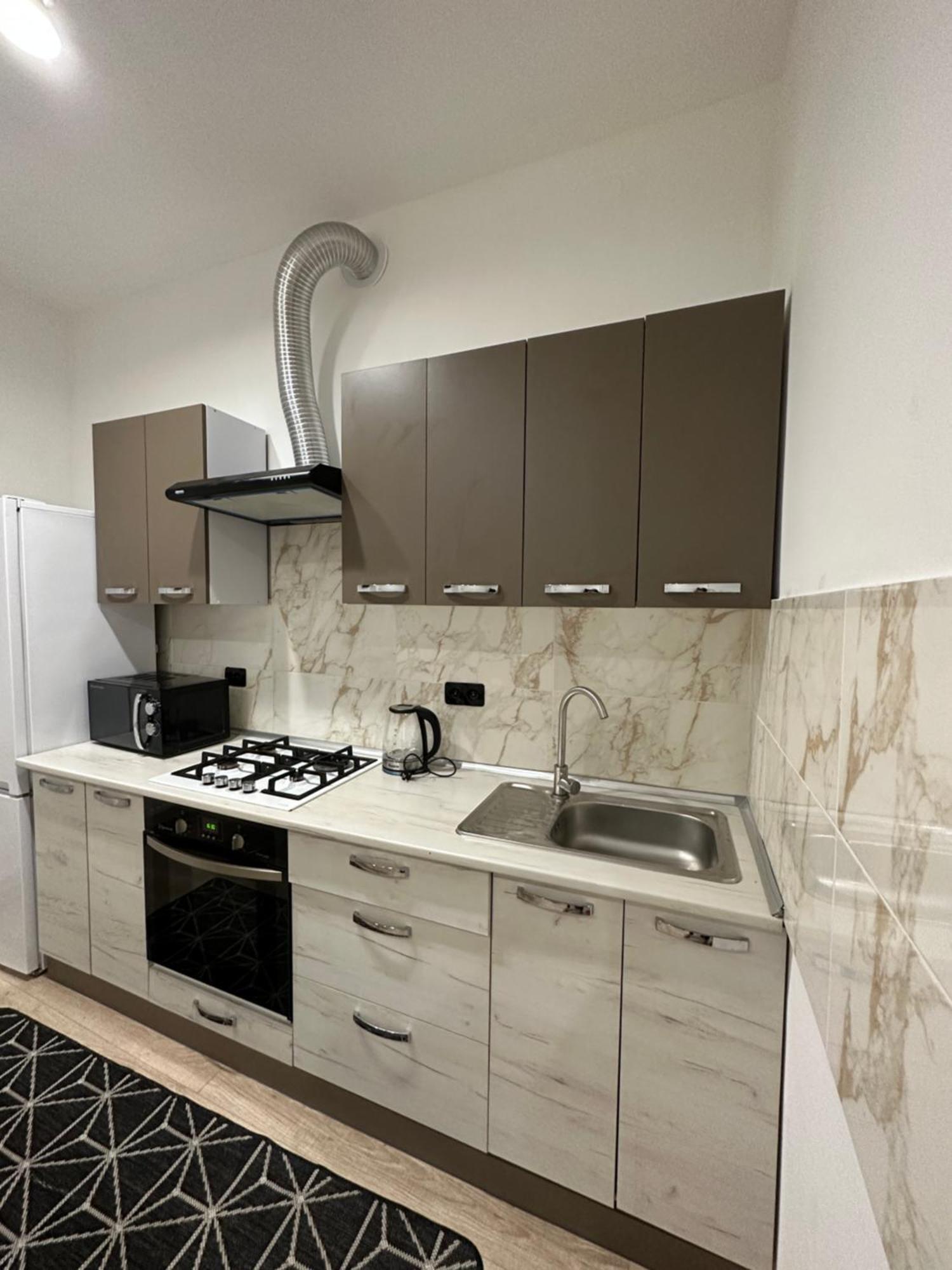 Levvv Apartment Lviv Kültér fotó